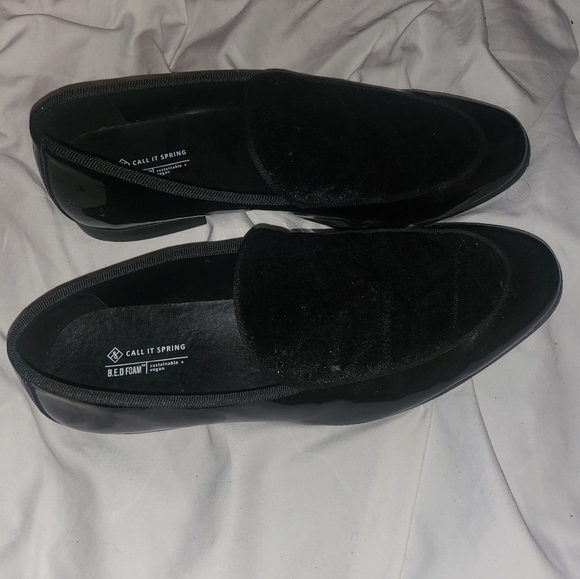 Dress shoes - Picture 3 of 4